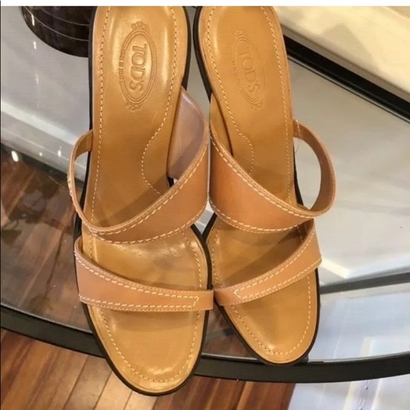 AUTHENTIC TODS TOD BROWN TAN SLIDES SANDALS 9 1/2 - Picture 7 of 8